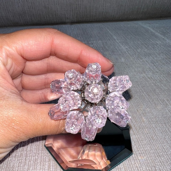 Swarovski Pink Dozen Roses Figurine - Picture 4 of 5